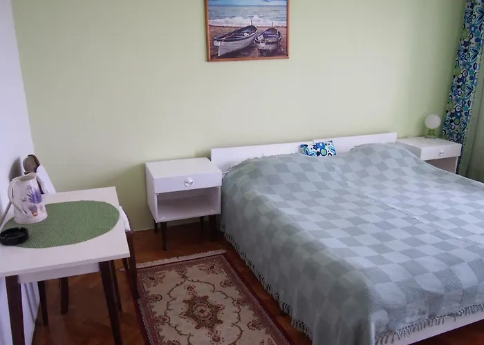 Muzic Budget Double 3* Mali Lošinj