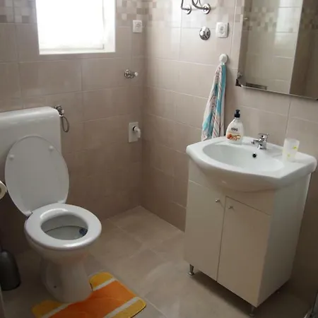 Muzic Budget Double Mali Losinj