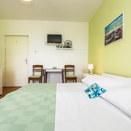 Bed & Breakfast Muzic Budget Double Mali Losinj
